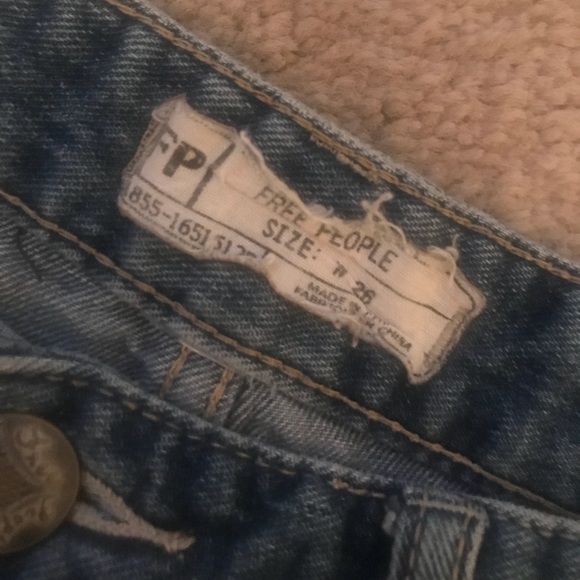 Free people jean shorts - Picture 3 of 5